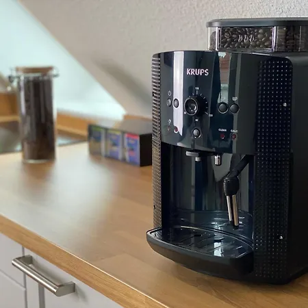 Apartment Discovair - Dachstudio Emma - Schwimmbad-nah Mit Netflix